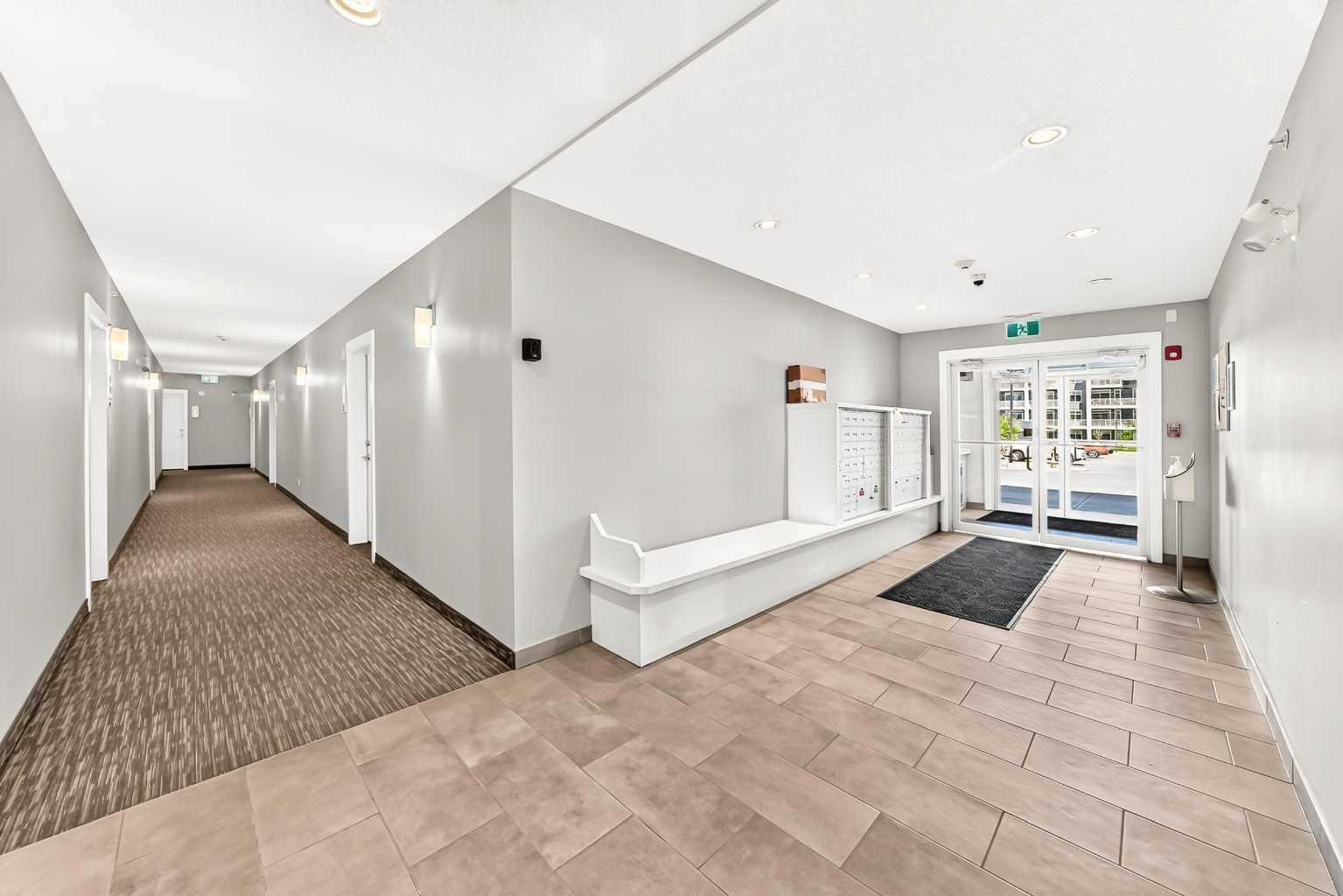 402, 300 Auburn Meadows Common SE