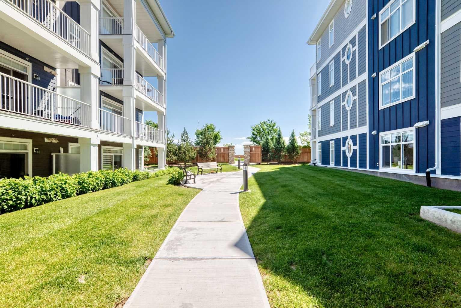 402, 300 Auburn Meadows Common SE