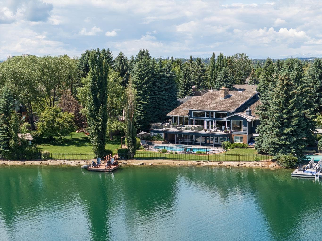 120 Lake Placid Green SE