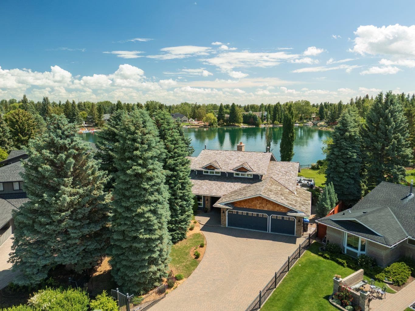 120 Lake Placid Green SE