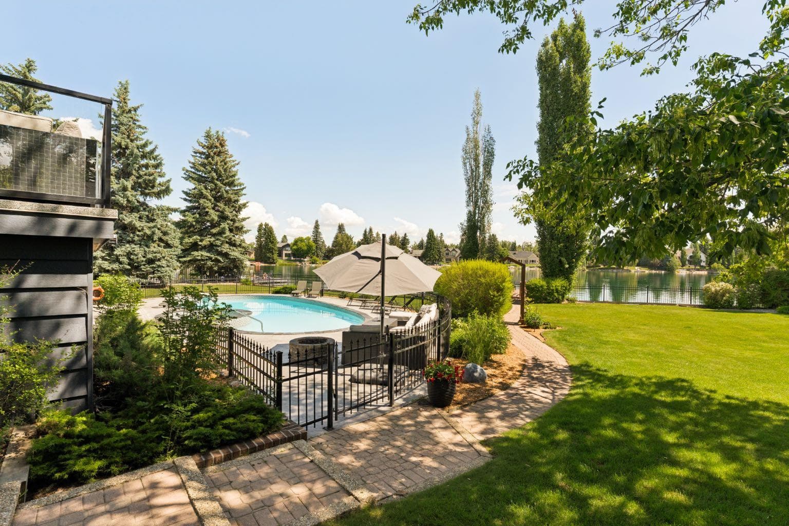 120 Lake Placid Green SE