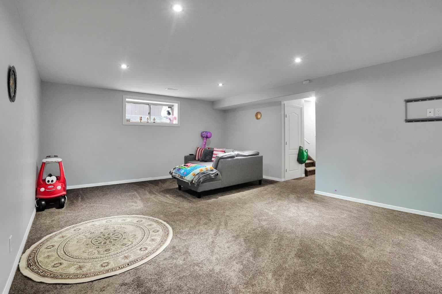 27 Brightoncrest Common SE