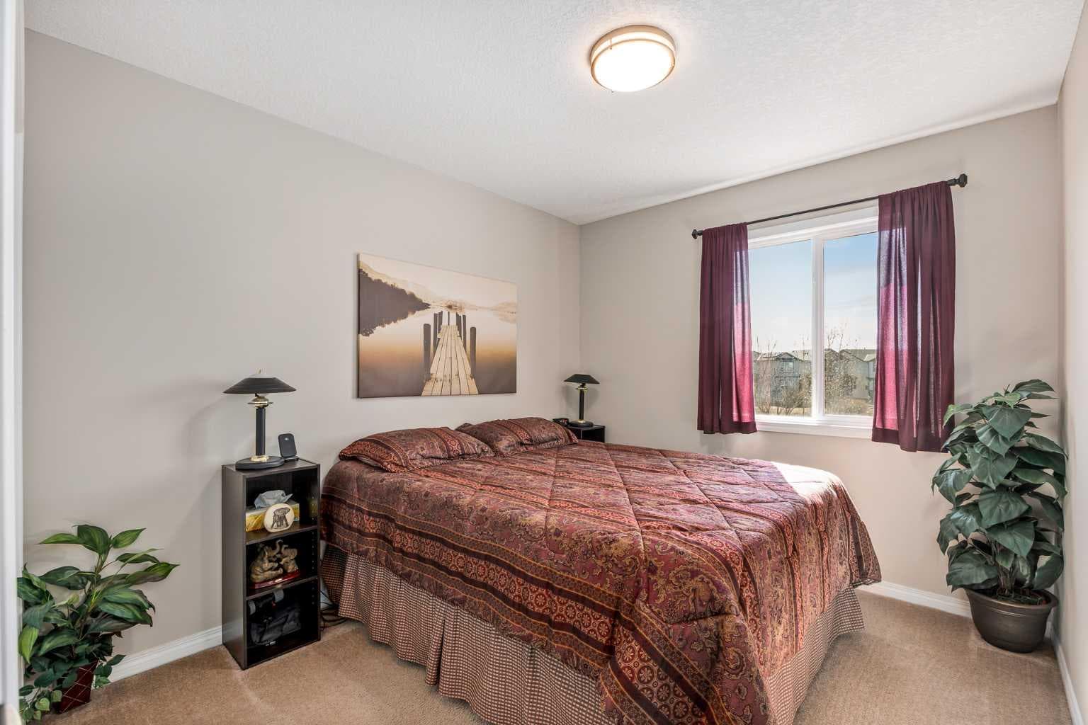 604, 620 Luxstone Landing SW
