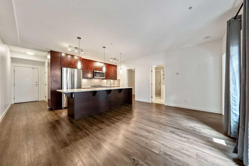 101, 1720 10 Street SW