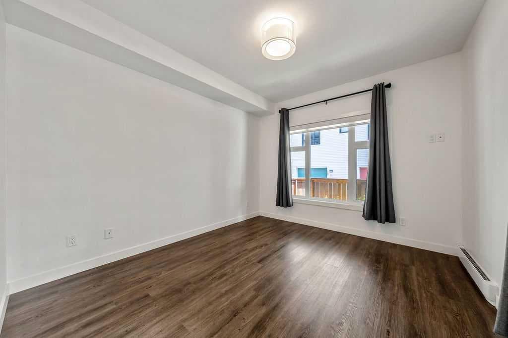 101, 1720 10 Street SW