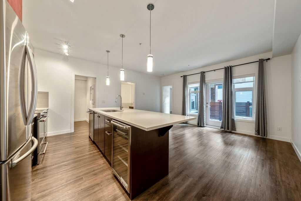 101, 1720 10 Street SW