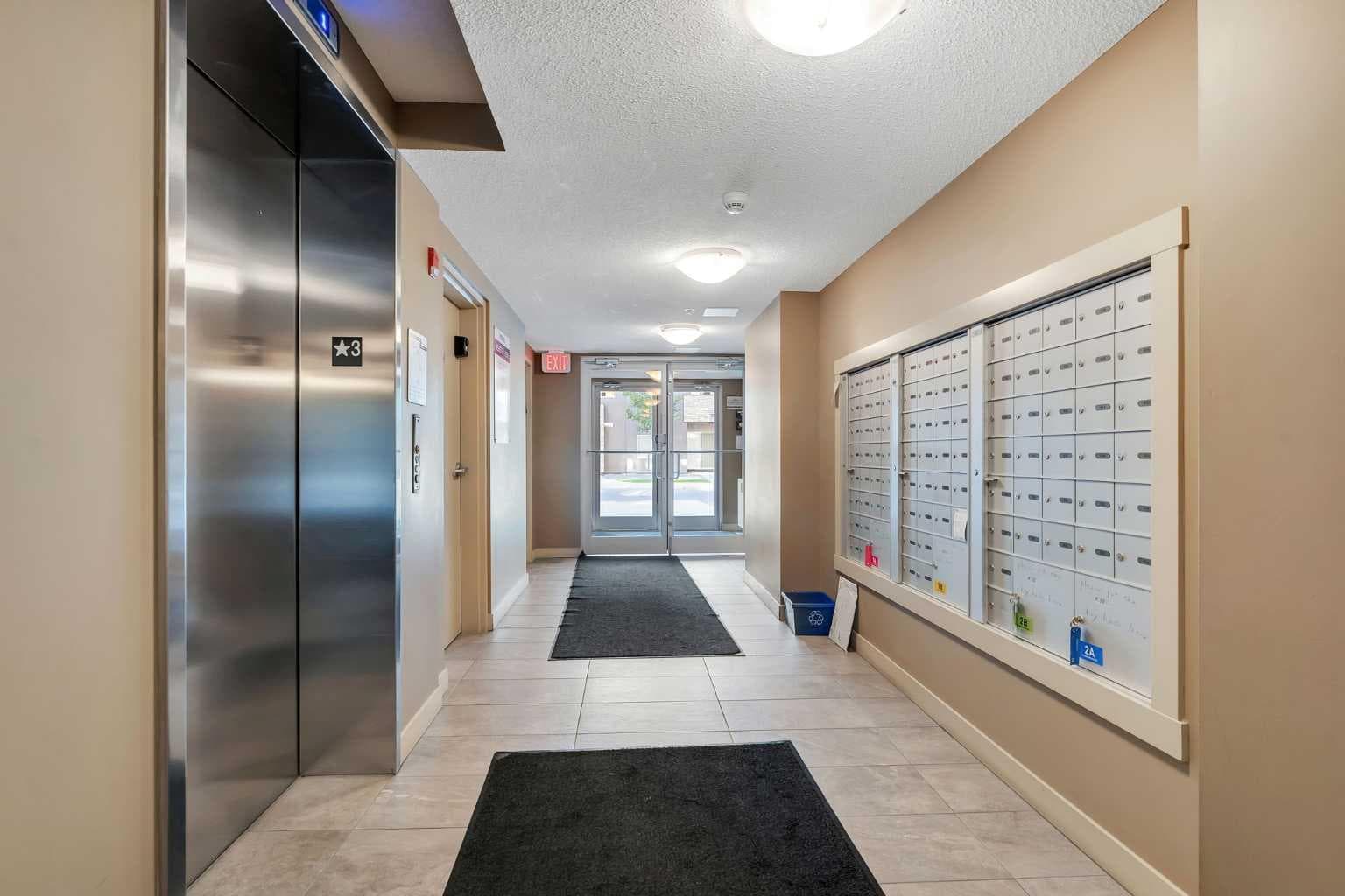 312, 10 Kincora Glen Park NW