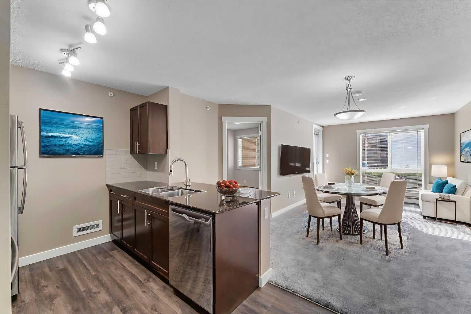 312, 10 Kincora Glen Park NW