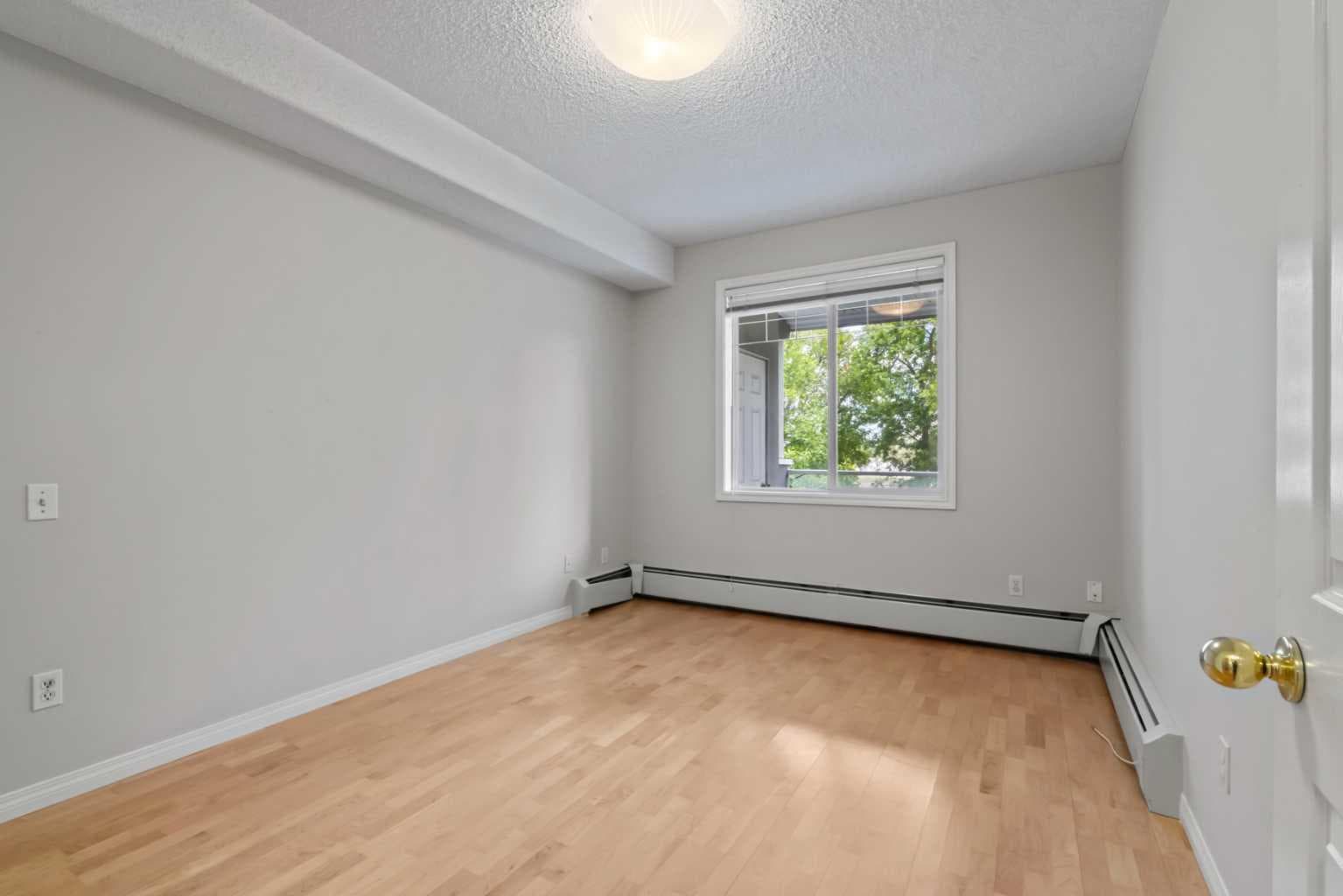 207, 2419 Erlton Road SW