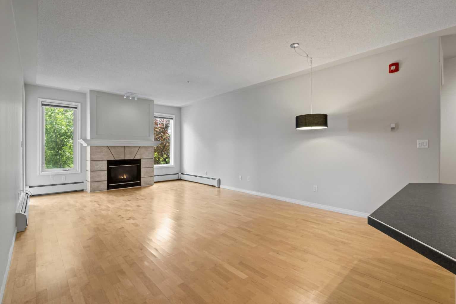 207, 2419 Erlton Road SW