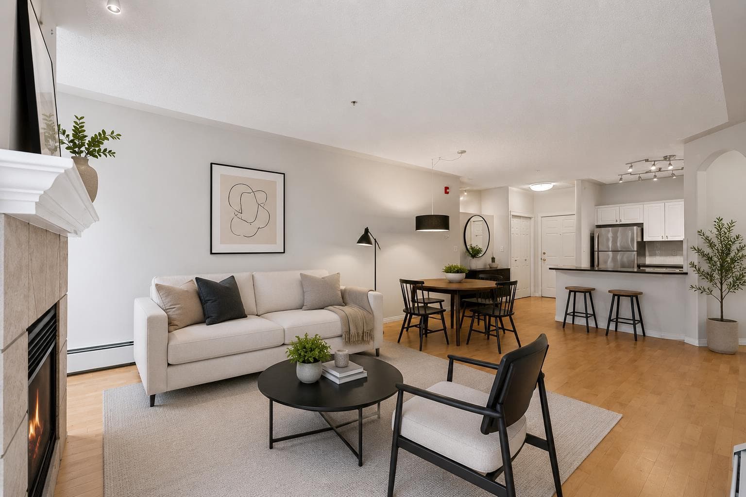 207, 2419 Erlton Road SW