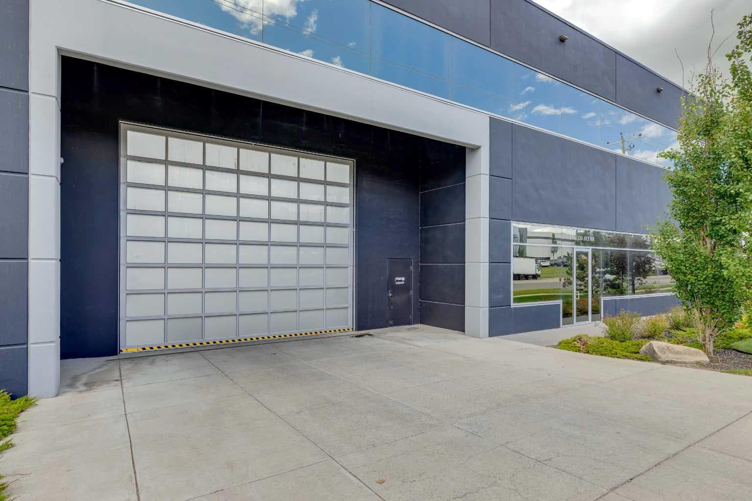 37, 1750 120 Avenue NE