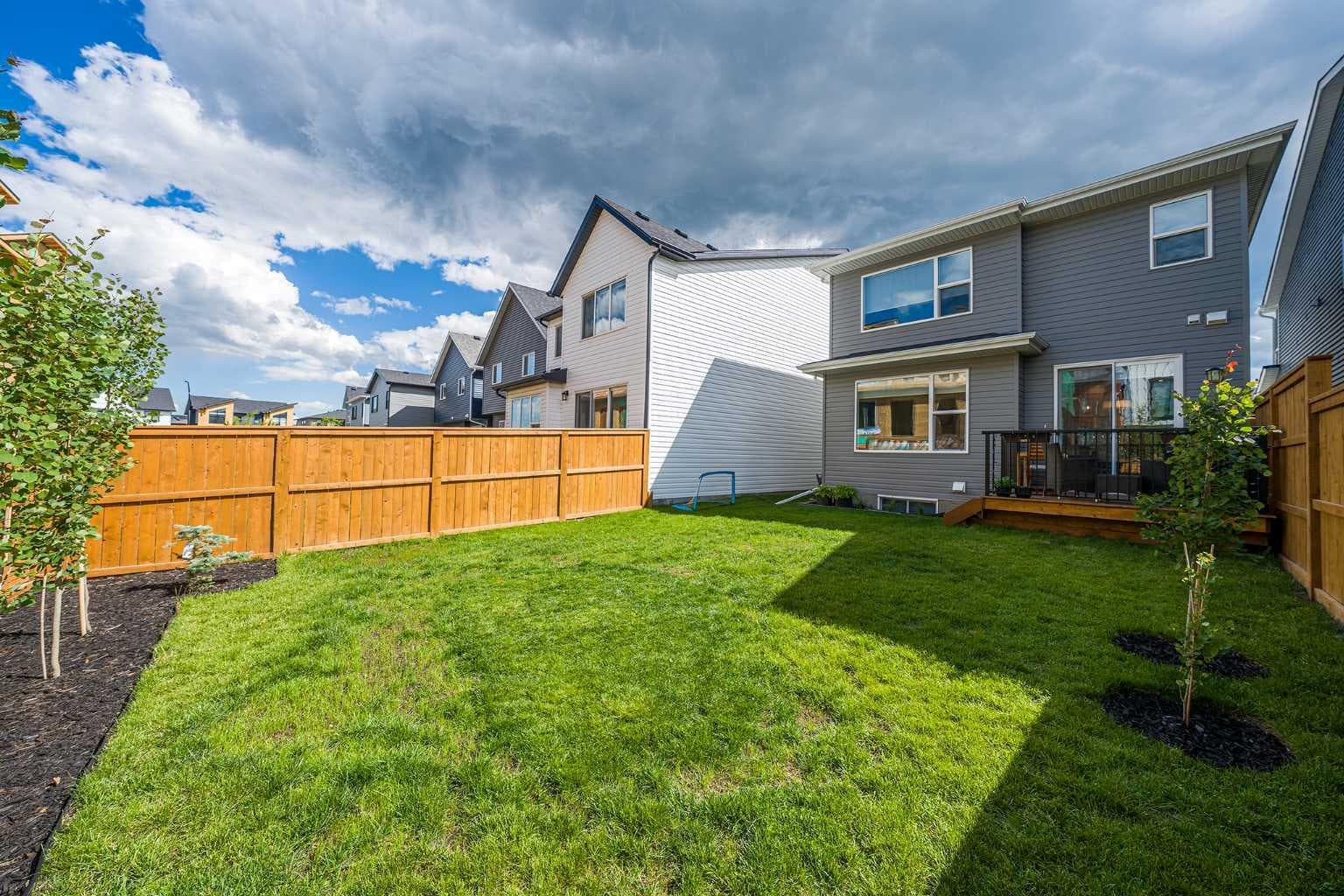 116 Rowmont Heath NW
