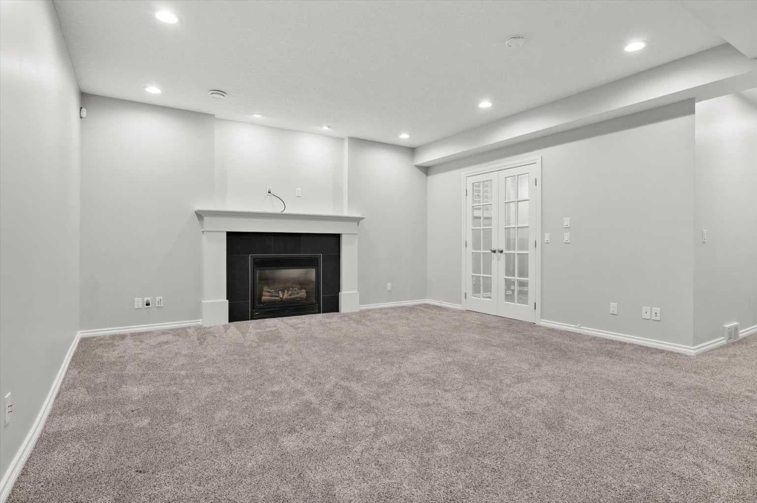 113 Ypres Green SW