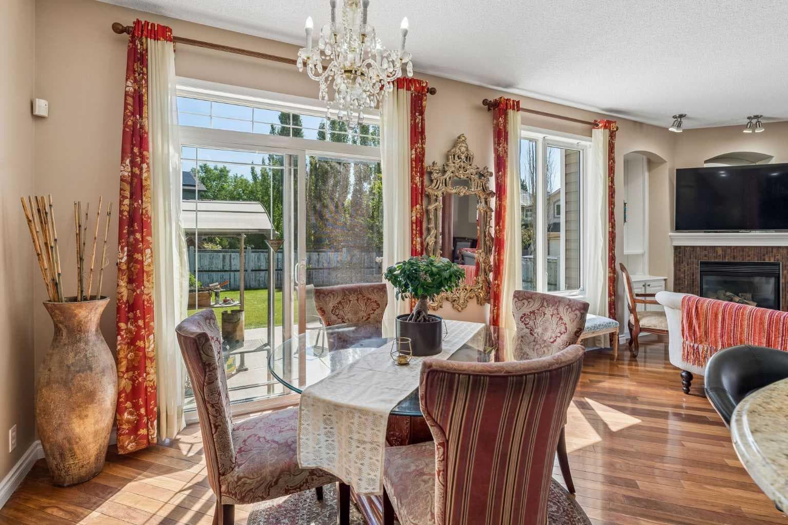 86 Tuscany Ravine Road NW