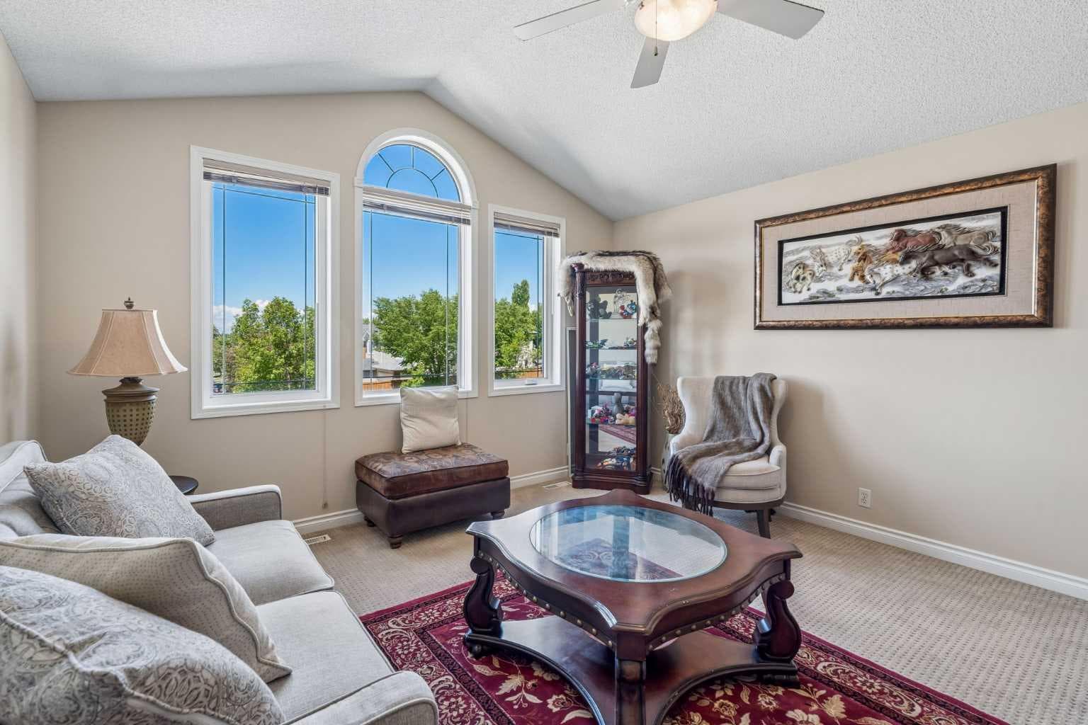 86 Tuscany Ravine Road NW