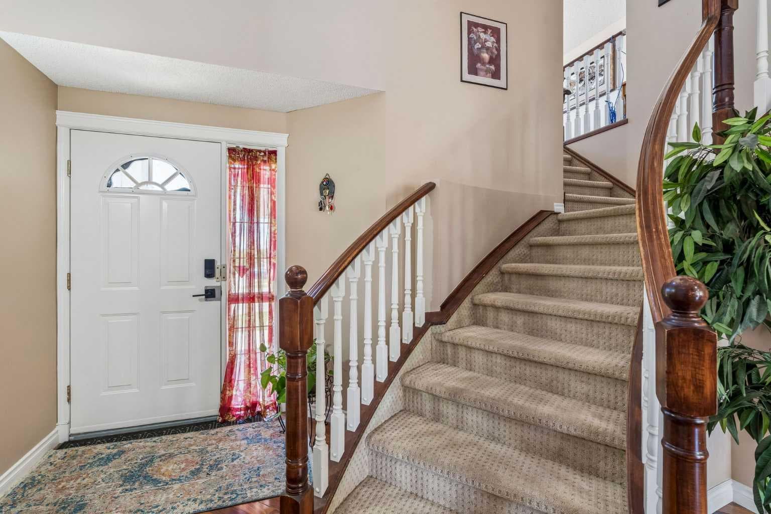 86 Tuscany Ravine Road NW