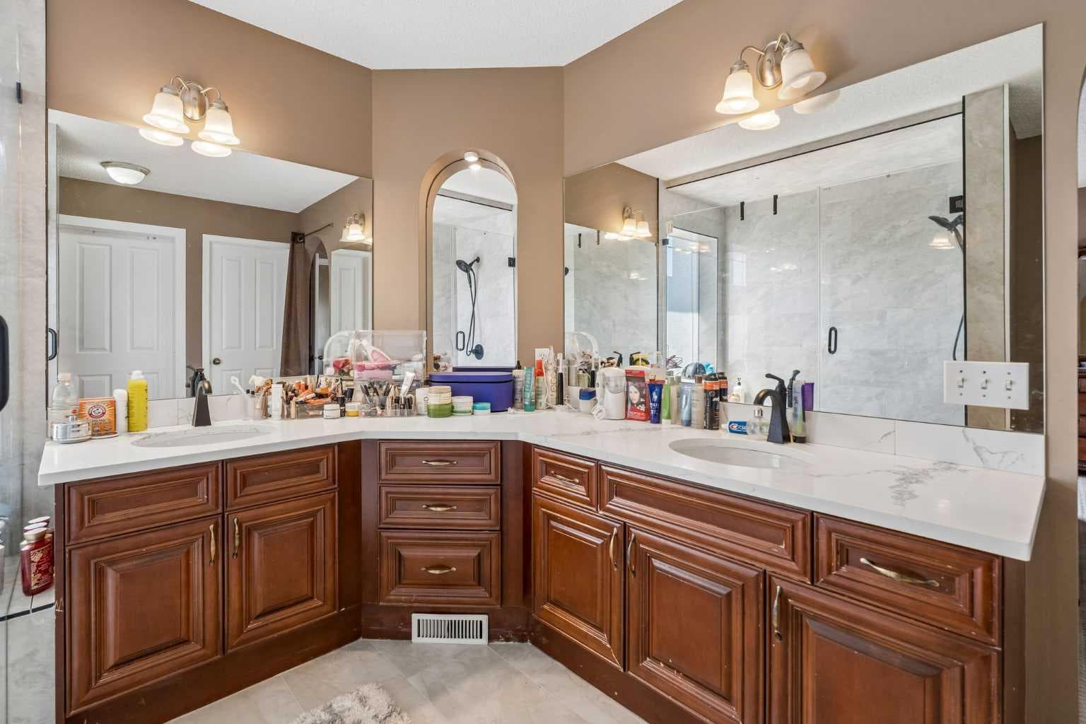 86 Tuscany Ravine Road NW