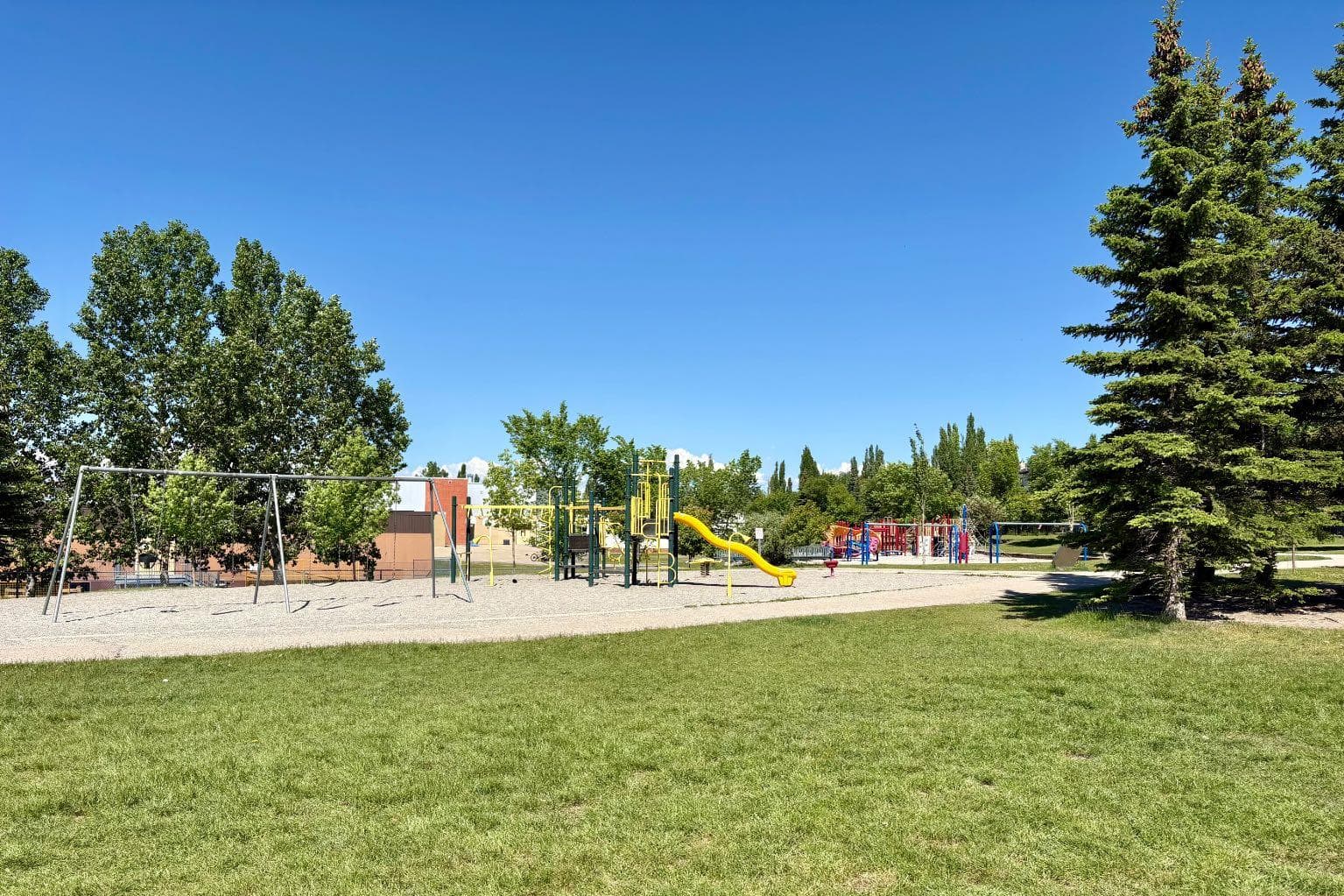 86 Tuscany Ravine Road NW