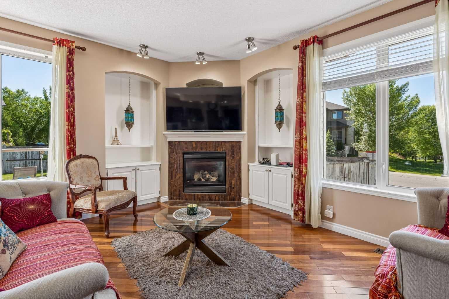 86 Tuscany Ravine Road NW