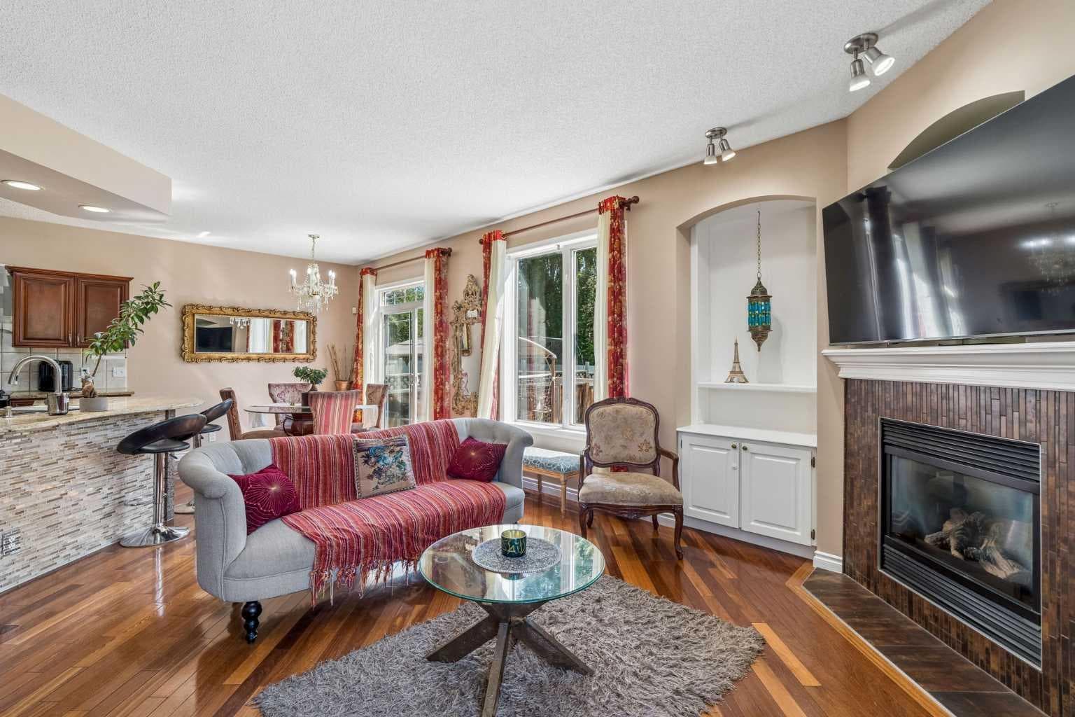 86 Tuscany Ravine Road NW