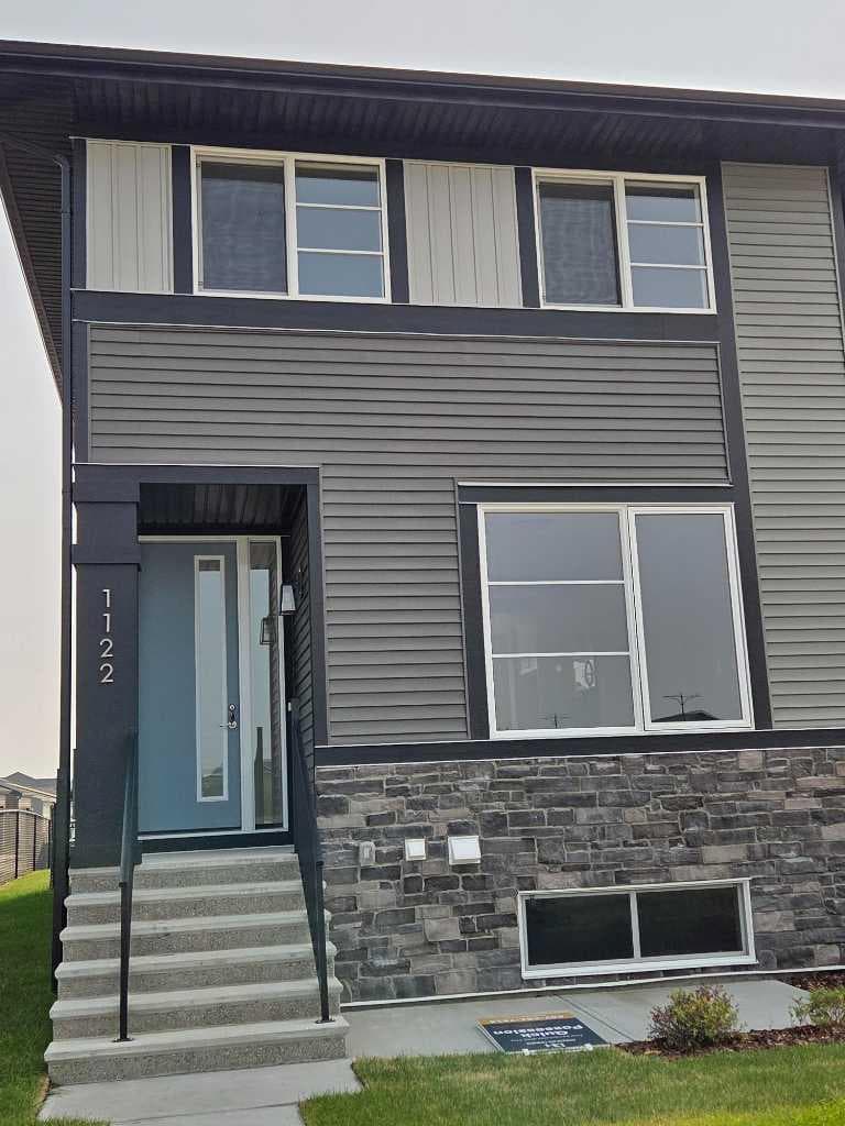 1122 Cobblestone Boulevard SW