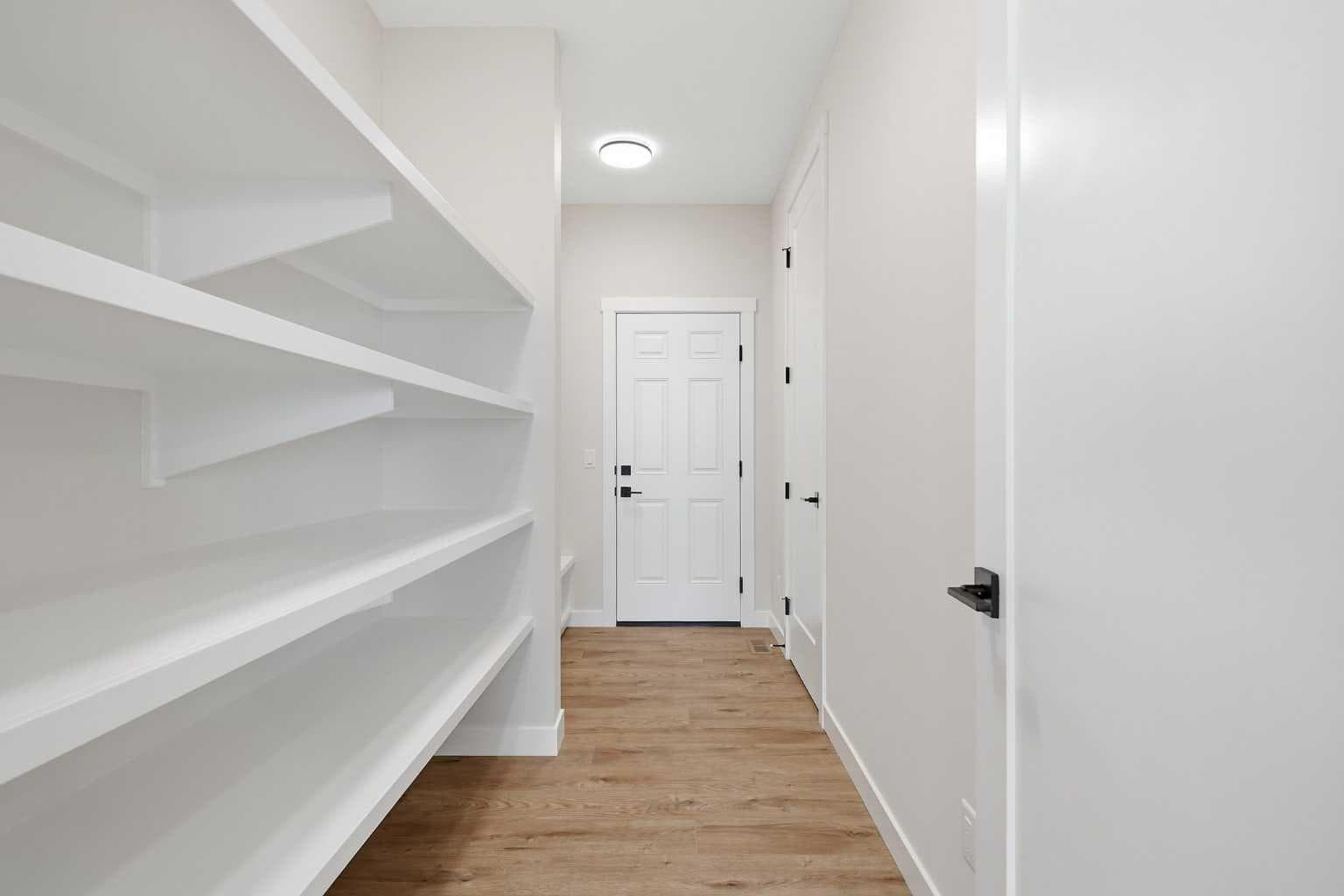 446 Kinniburgh Loop 