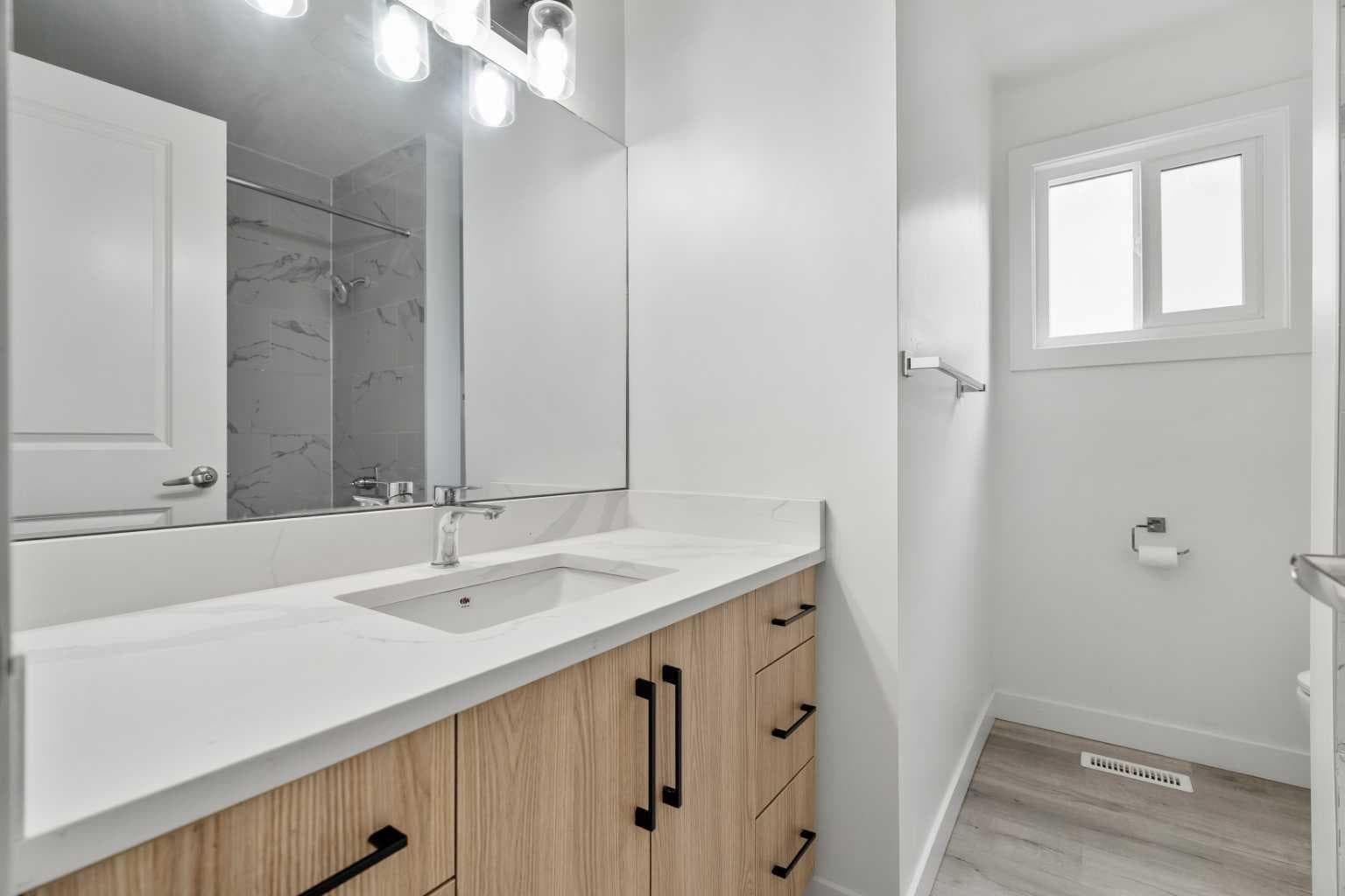 424 Penbrooke Crescent SE
