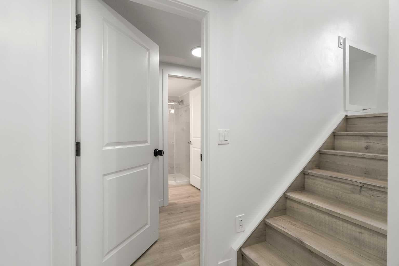 424 Penbrooke Crescent SE