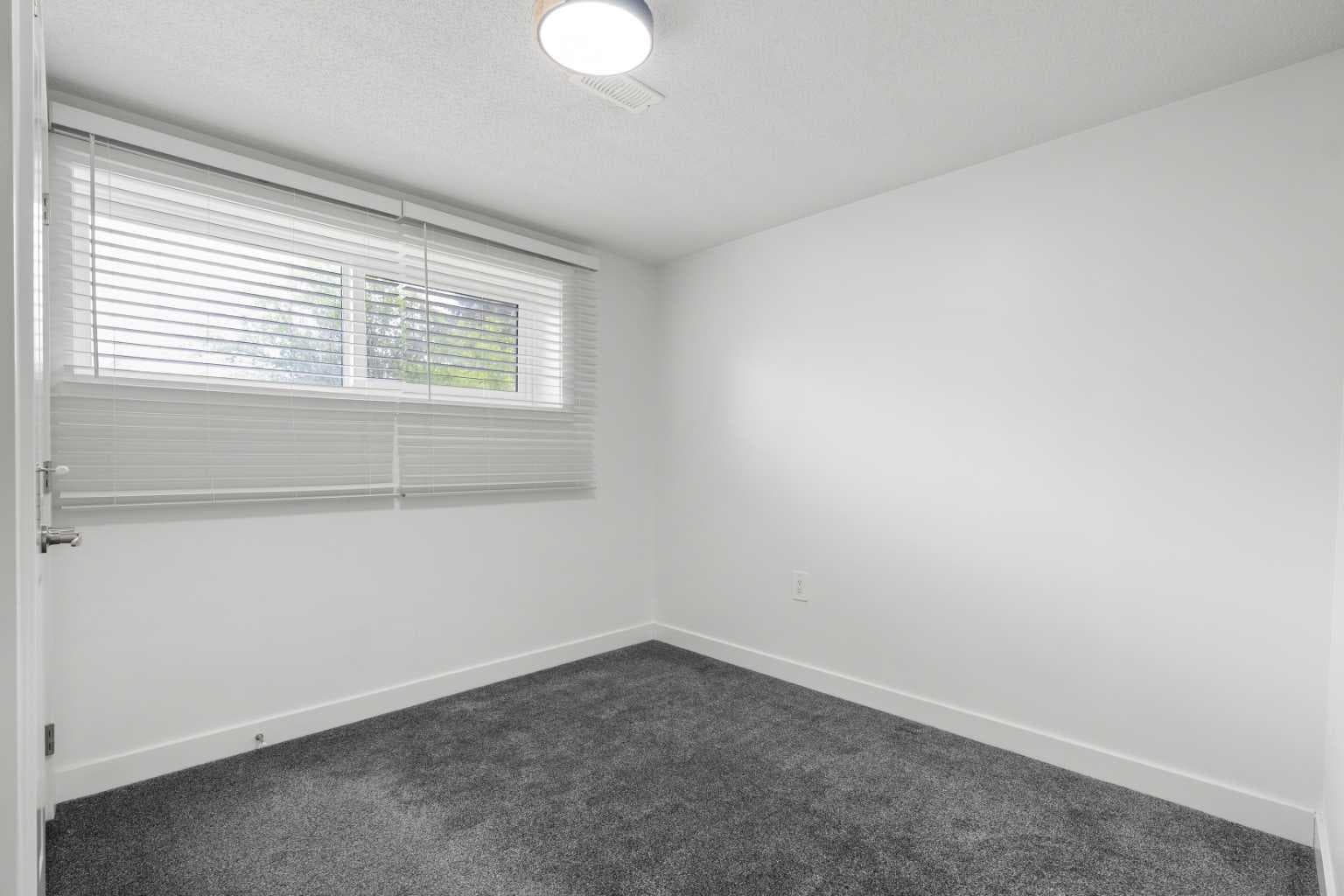 424 Penbrooke Crescent SE