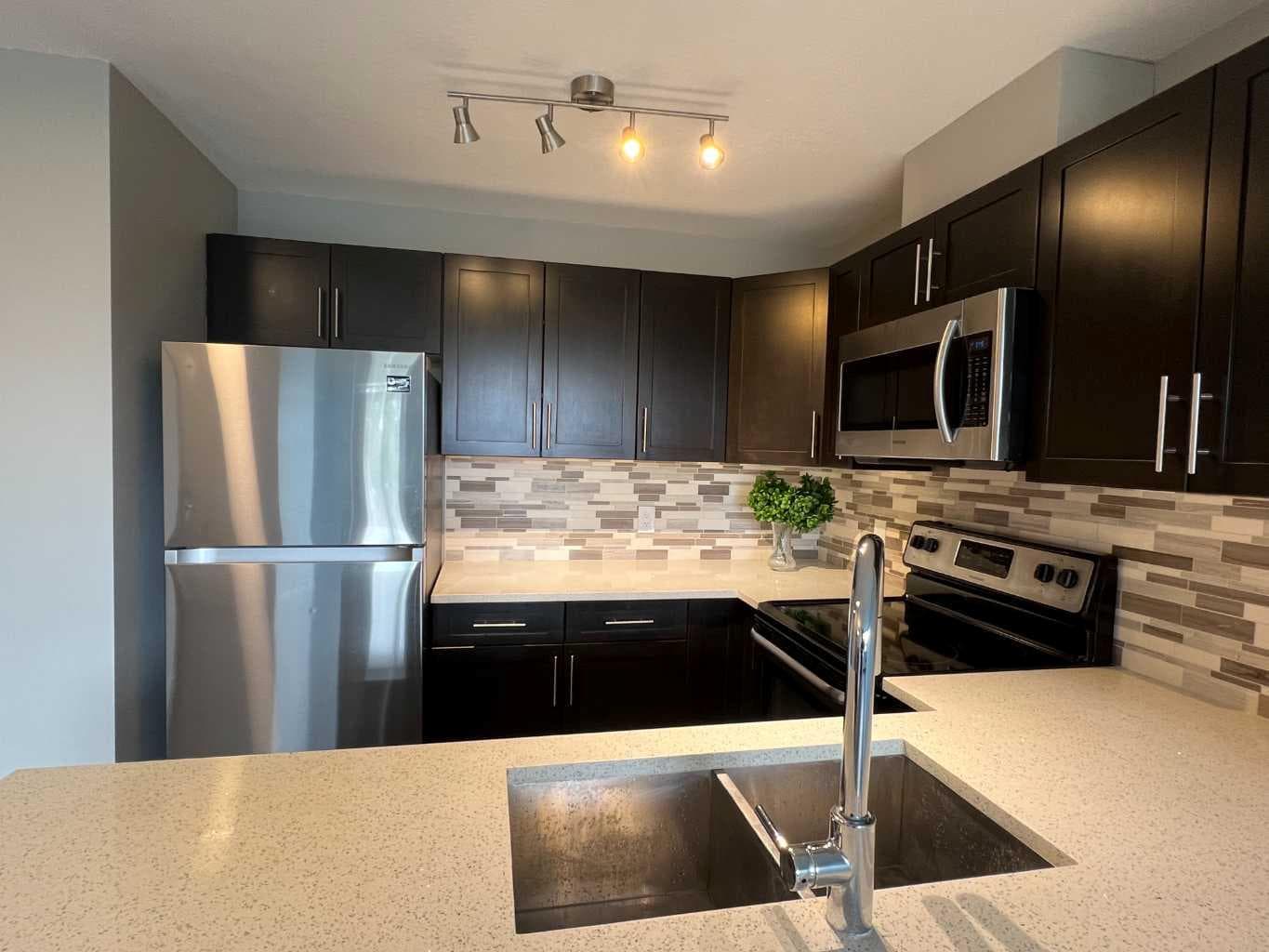 224, 955 Mcpherson Road NE