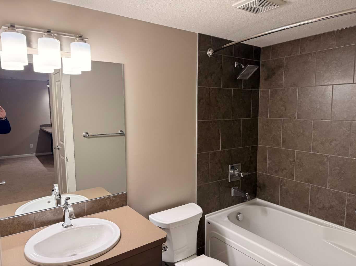 3104, 402 Kincora Glen Road NW