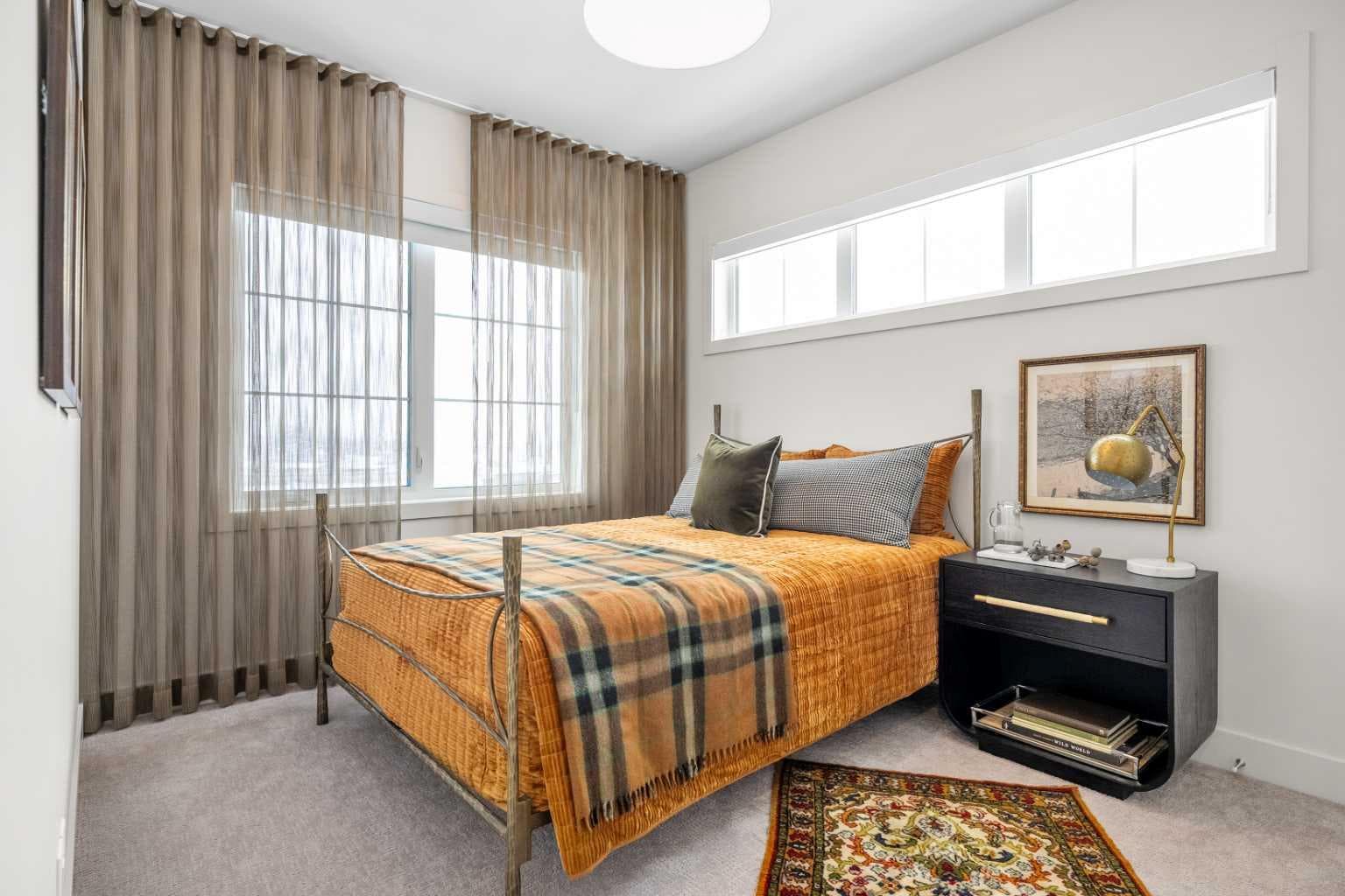44 Greenwich Heath NW