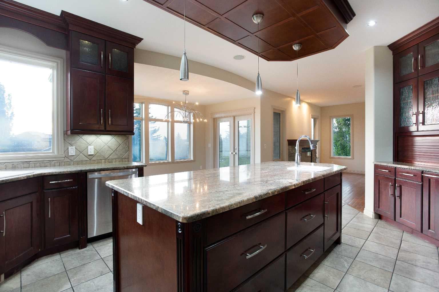 135 Coopers Hill SW