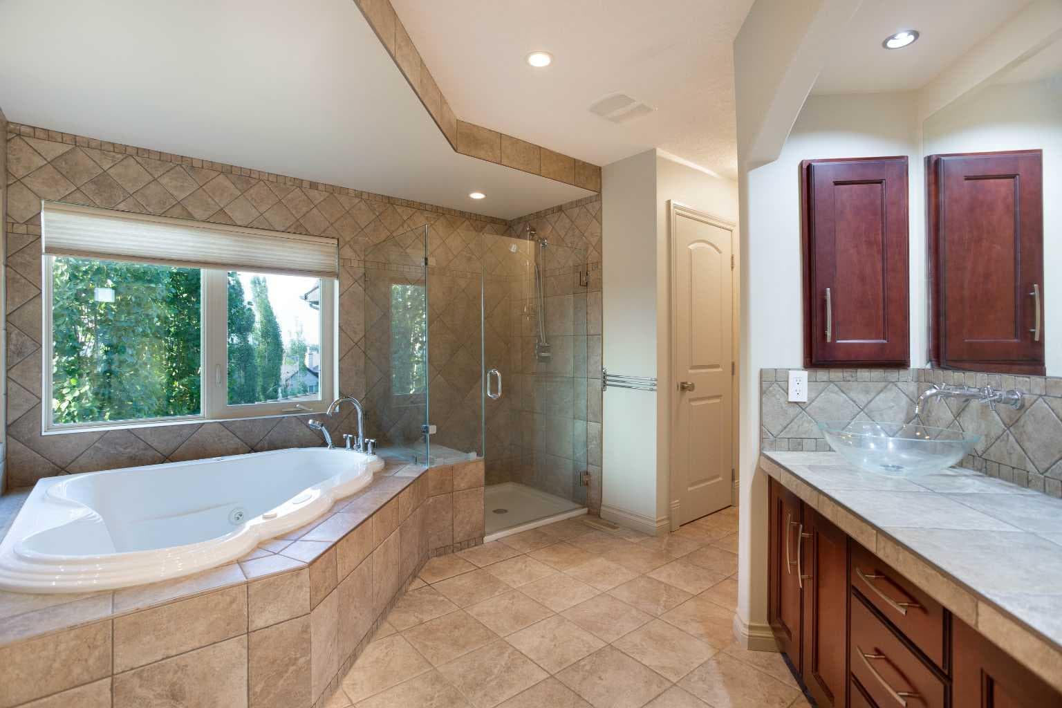 135 Coopers Hill SW