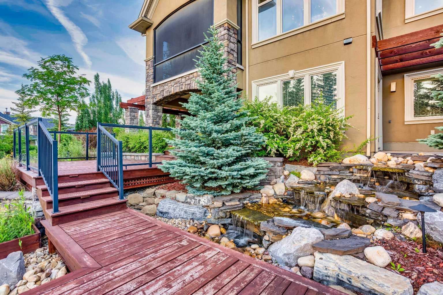 135 Coopers Hill SW