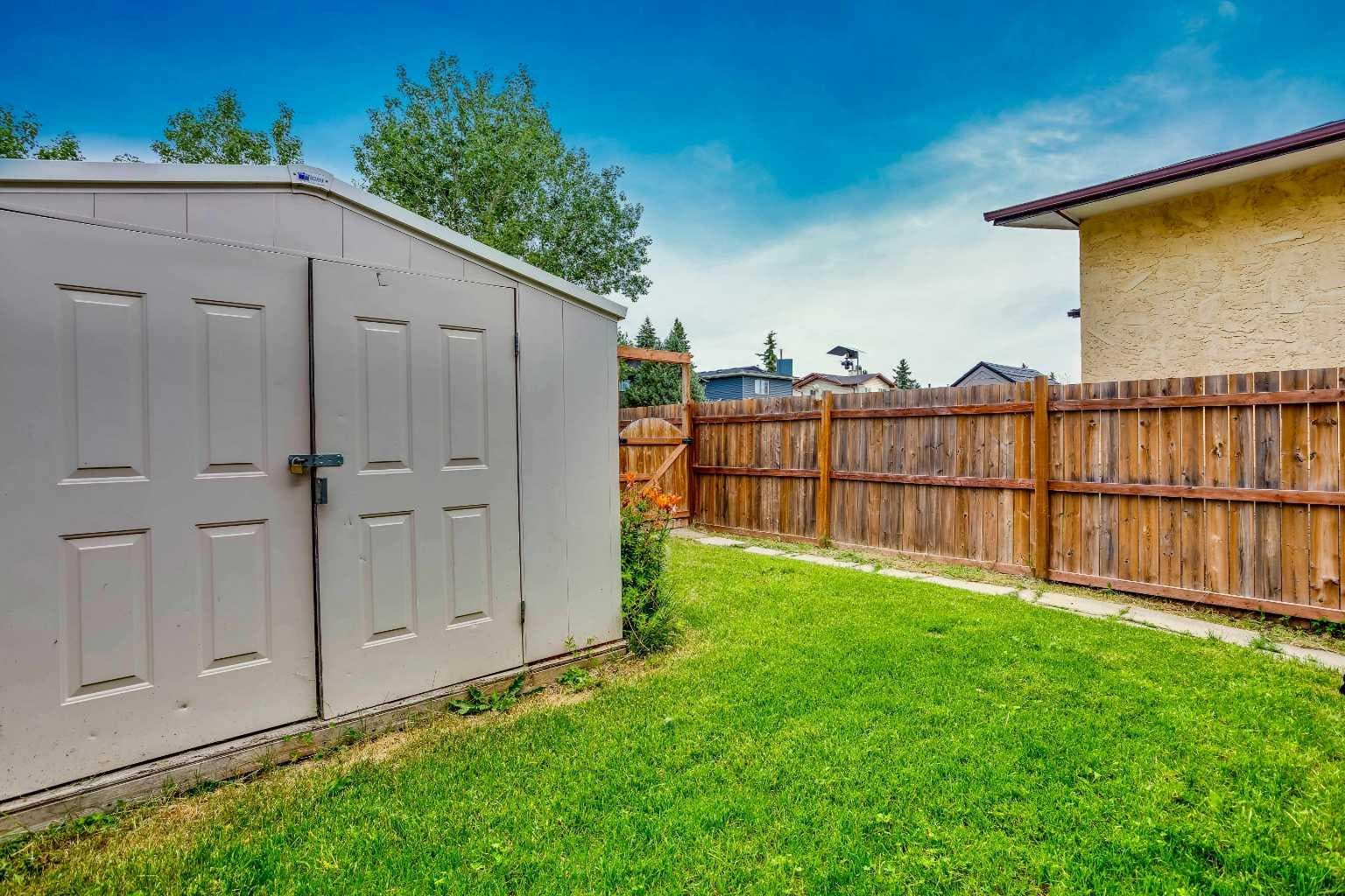 3627 Cedarille Drive SW