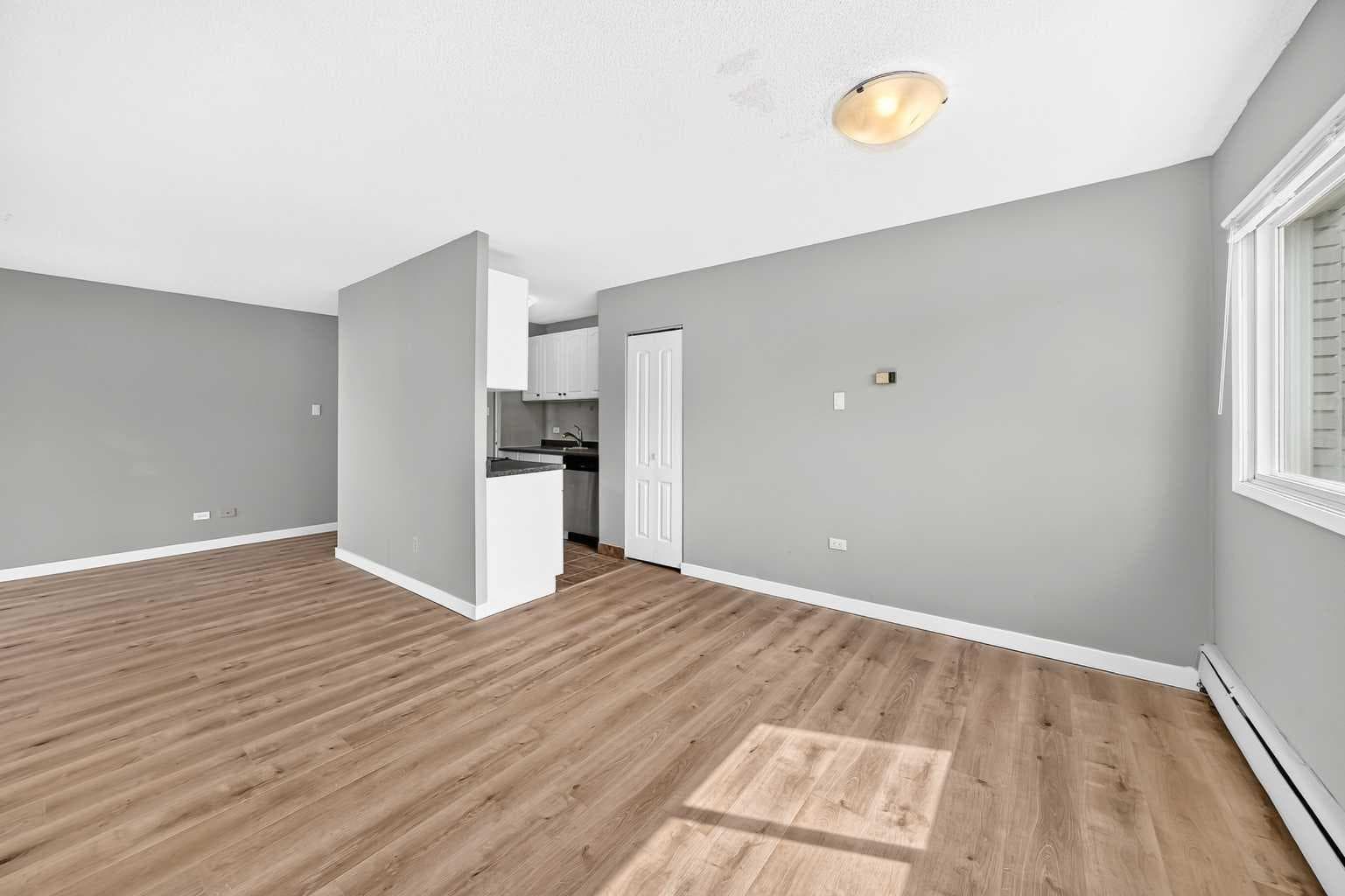 401, 316 1 Avenue NE