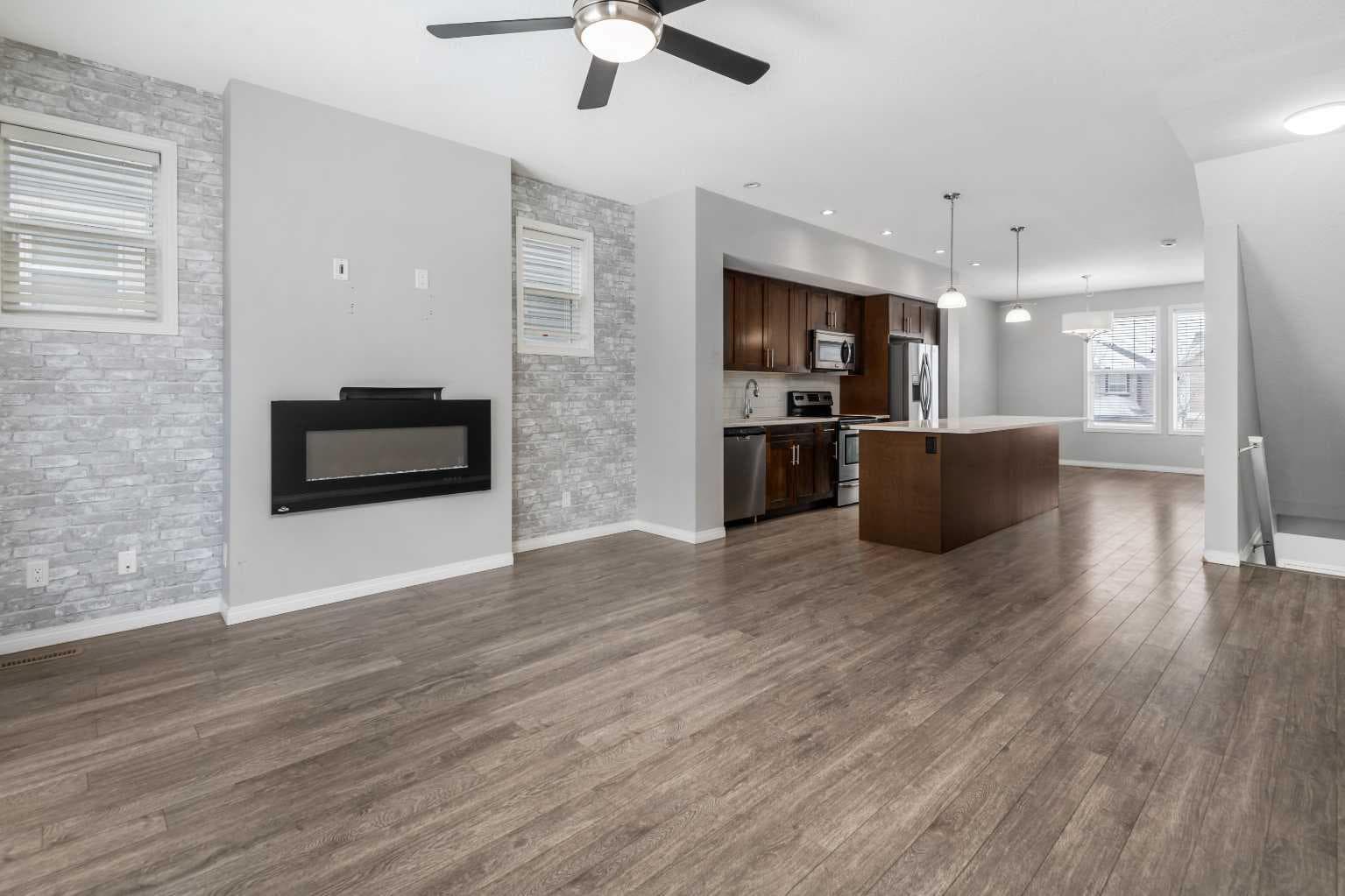 506, 280 Williamstown Close NW