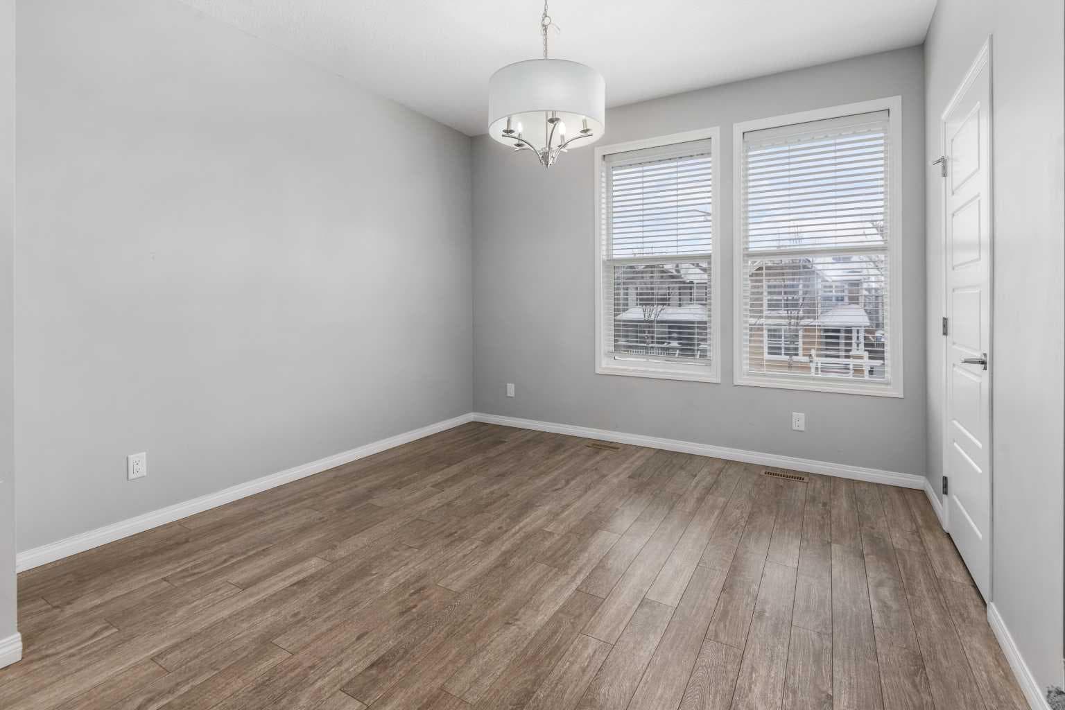 506, 280 Williamstown Close NW