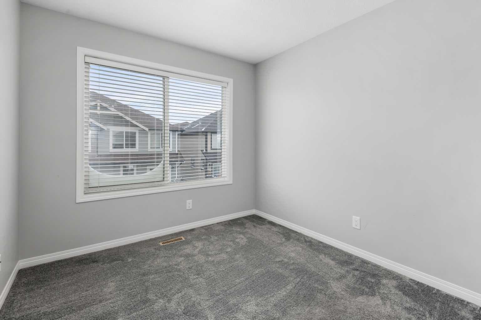 506, 280 Williamstown Close NW