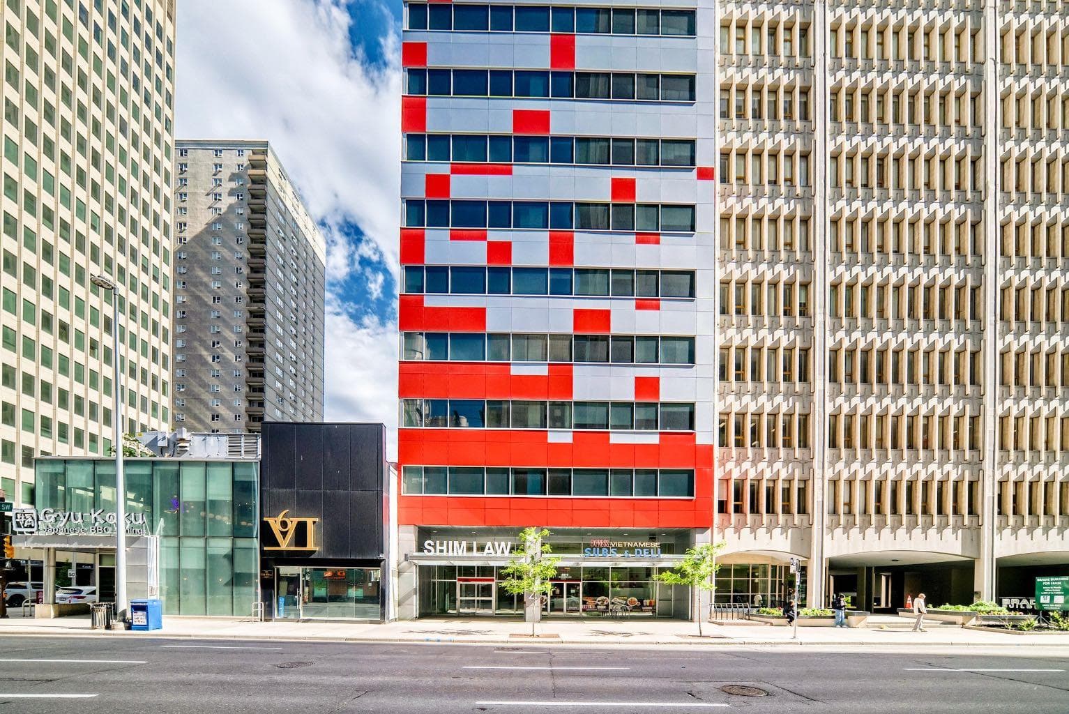 310, 634 6 Avenue SW