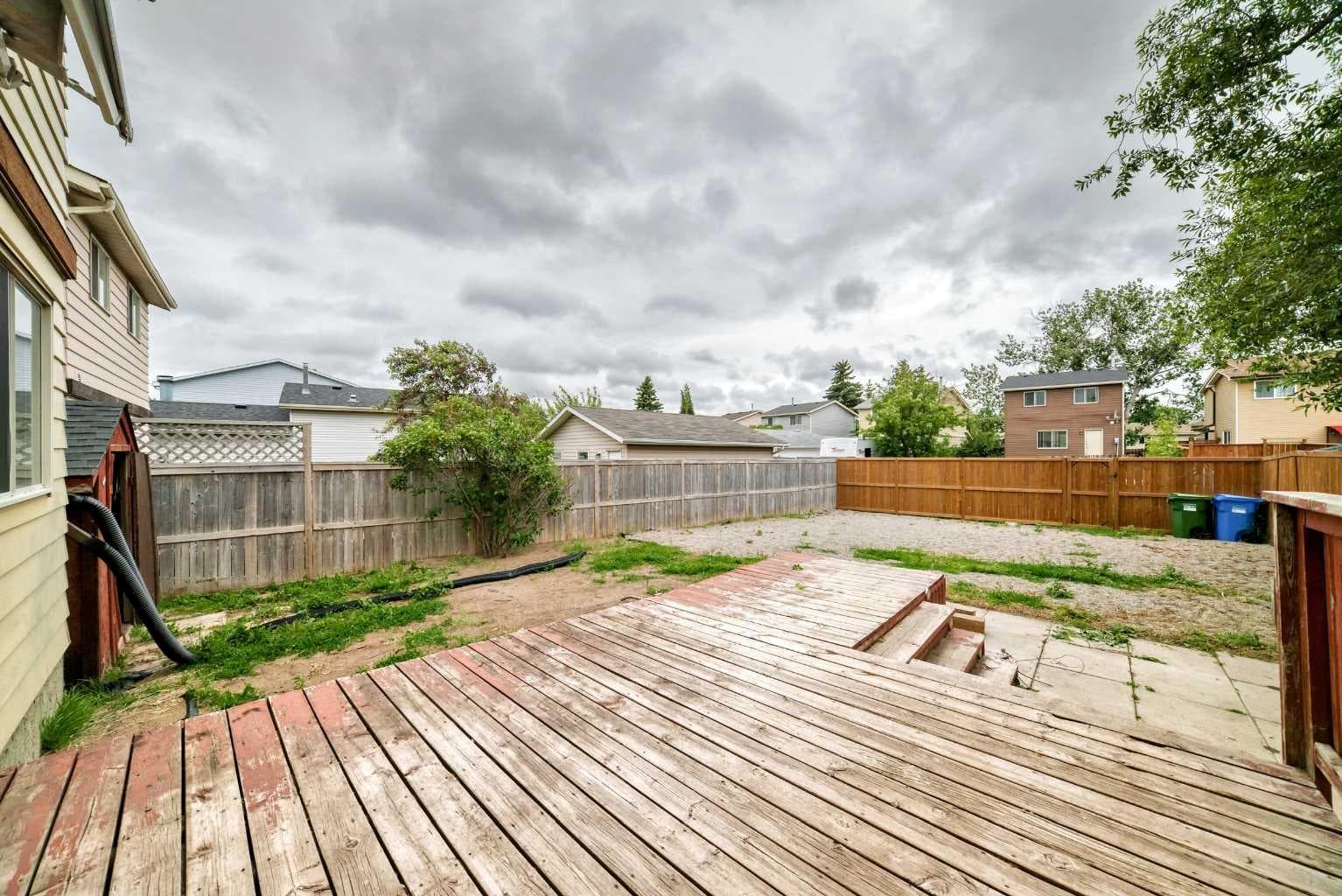 60 Erin Mount Crescent SE