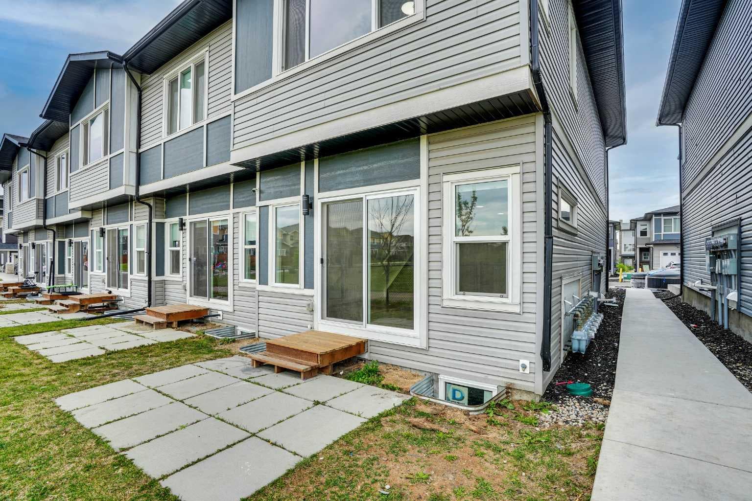 106, 116 Saddlestone Heath NE