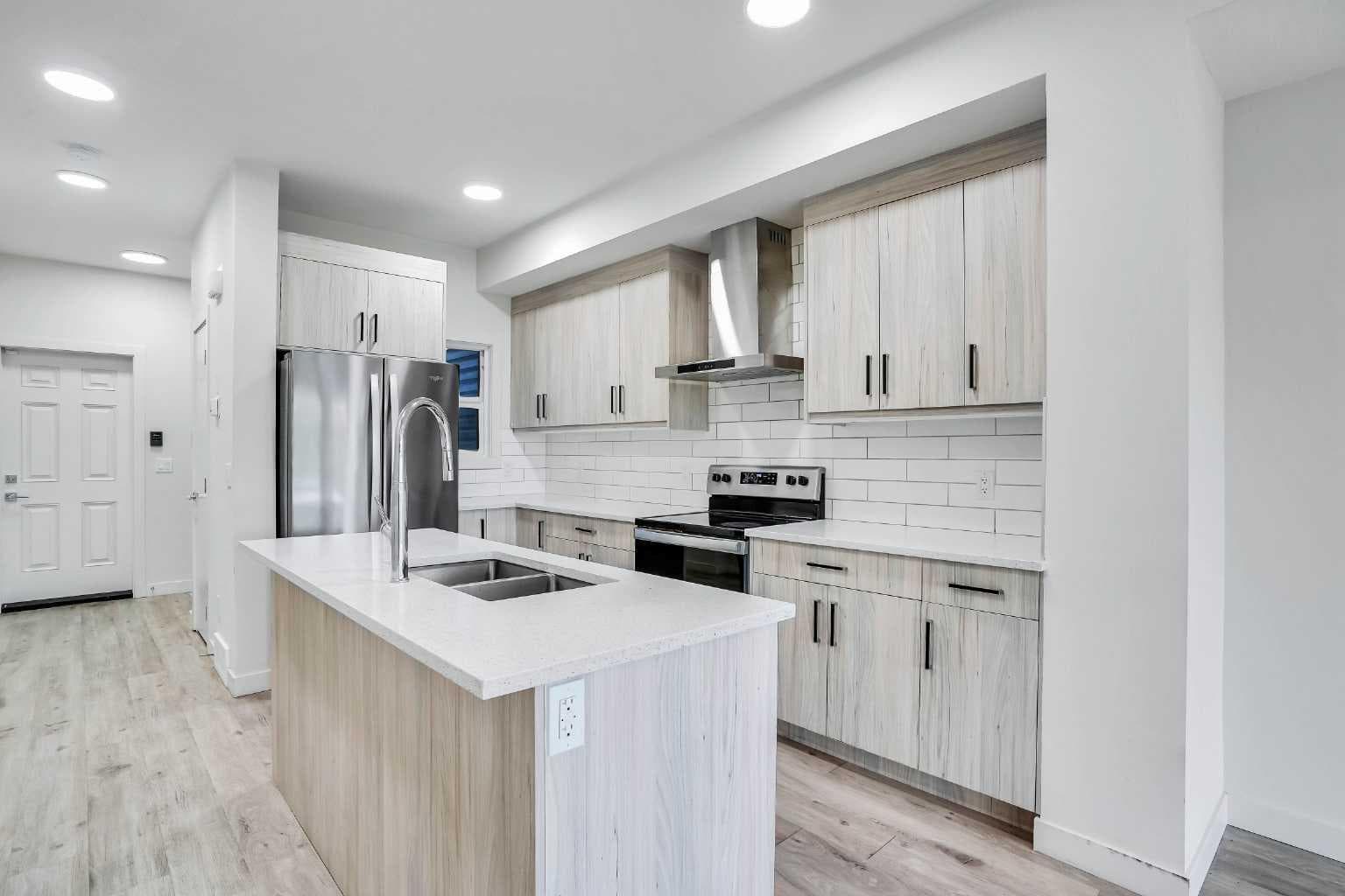 106, 116 Saddlestone Heath NE