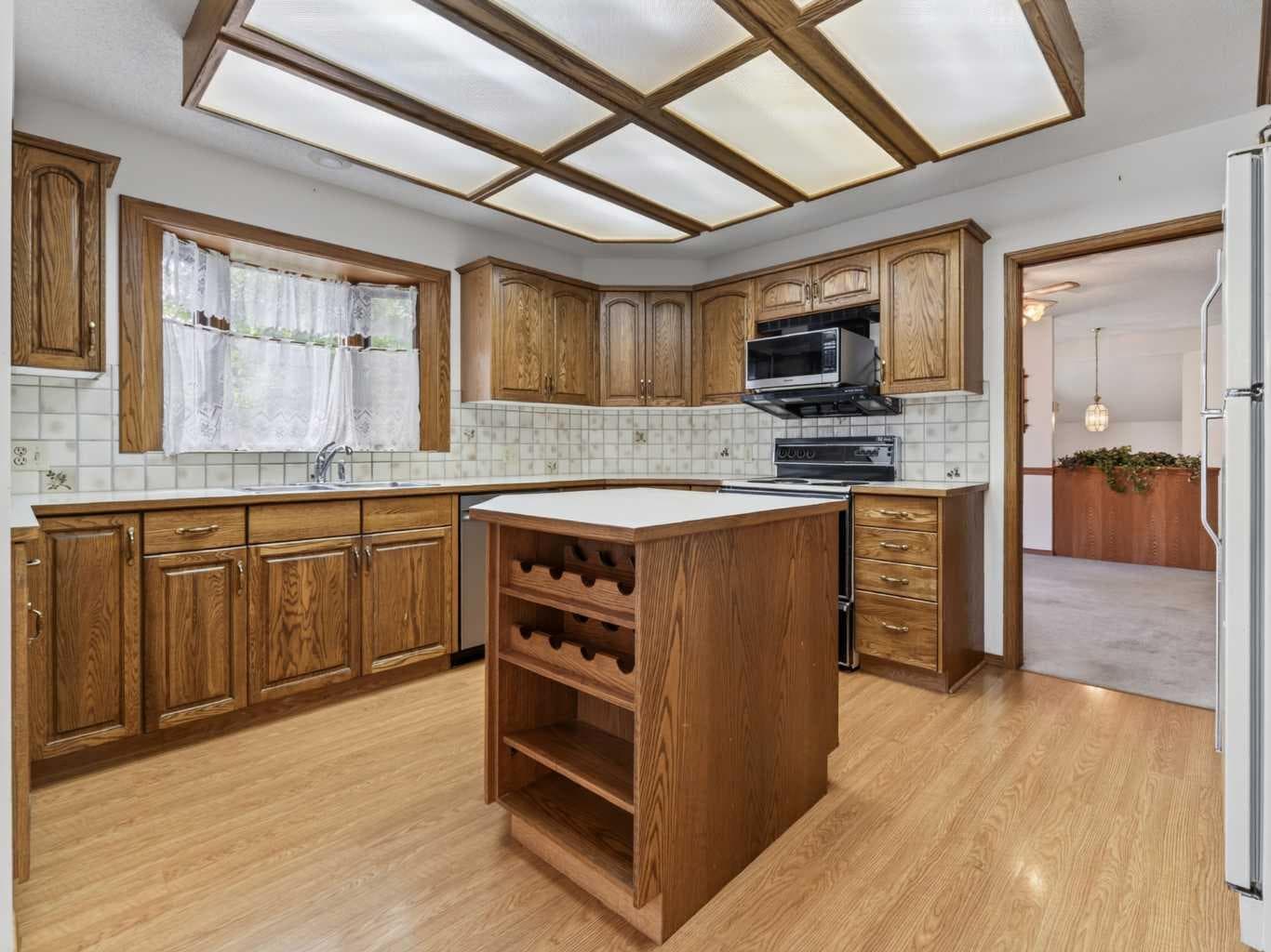 92 Scandia Hill NW