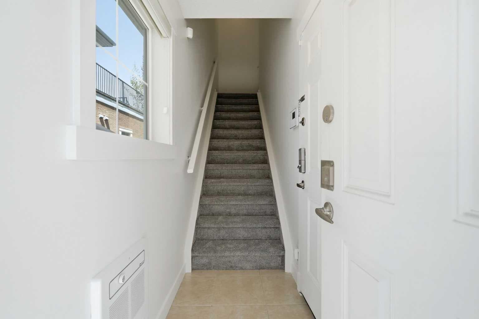 122 west springs Road SW