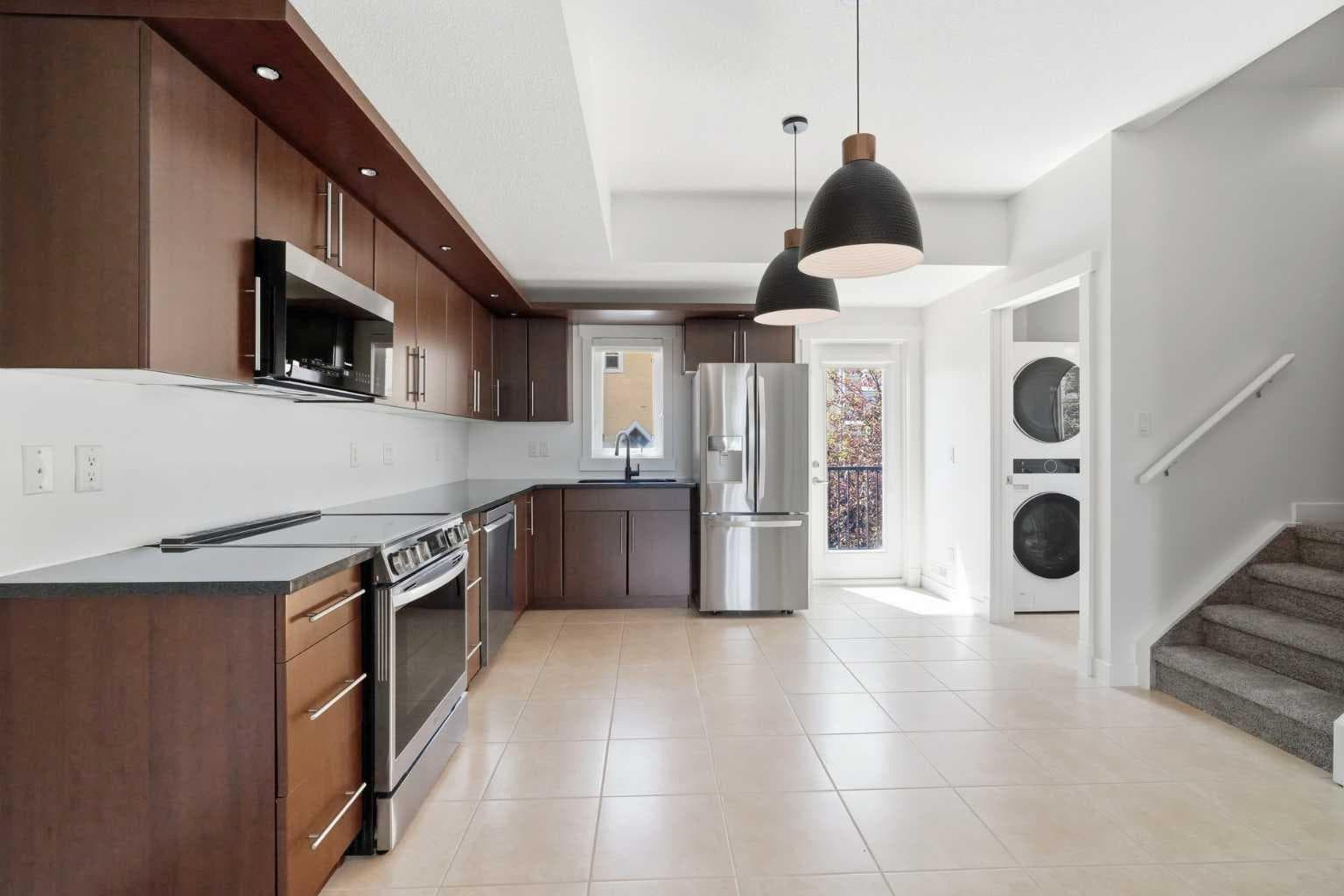 122 west springs Road SW