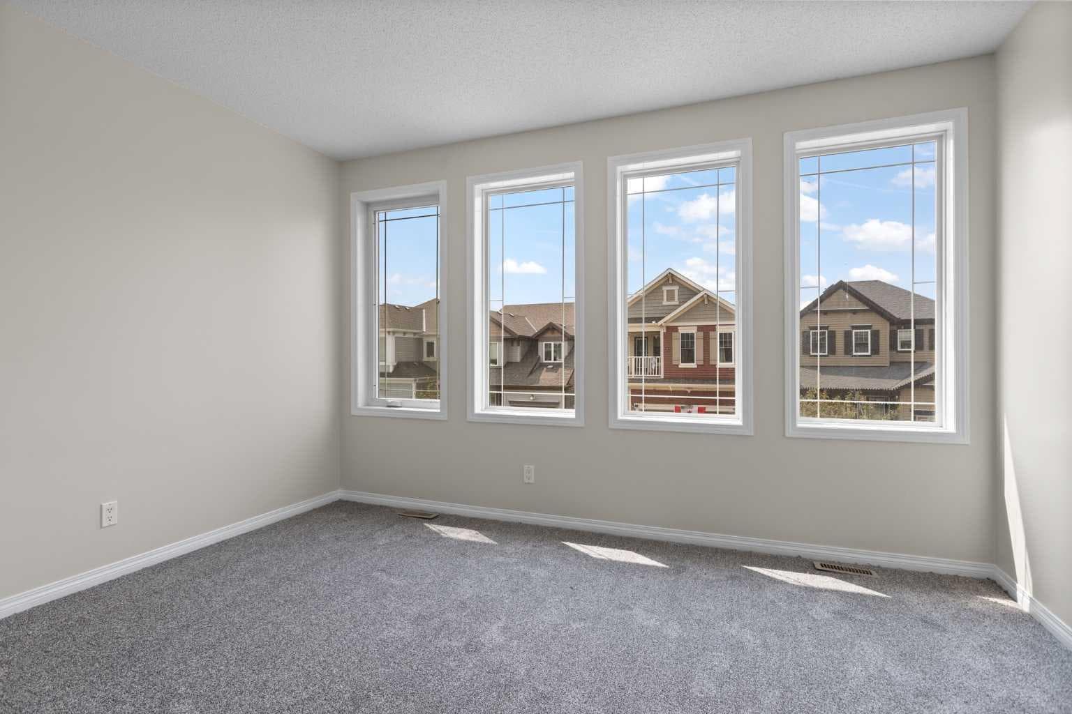 137 Windridge Road SW