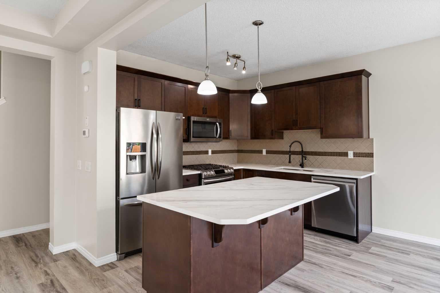 137 Windridge Road SW